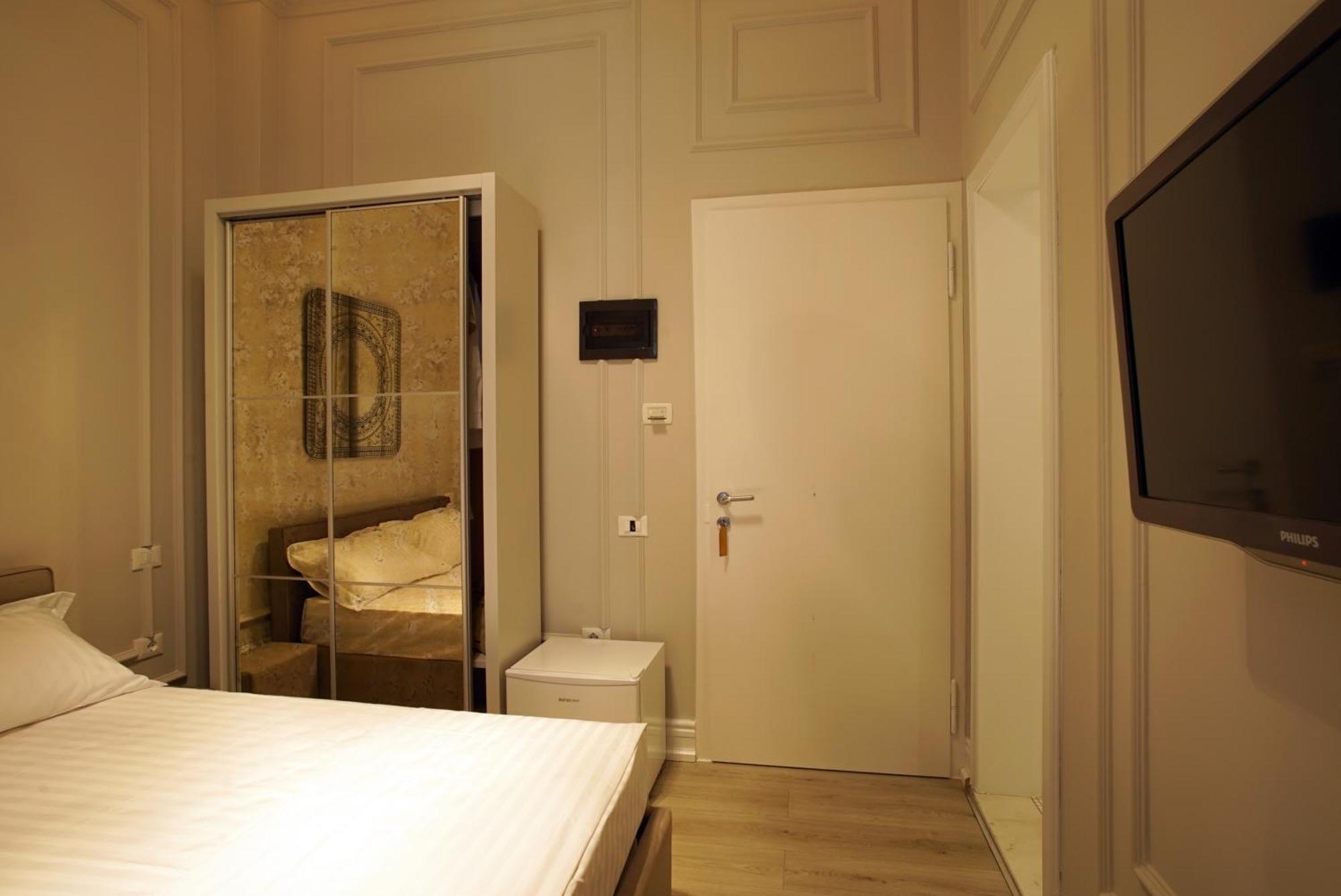 Padam Boutique Hotel Tirana Quarto foto